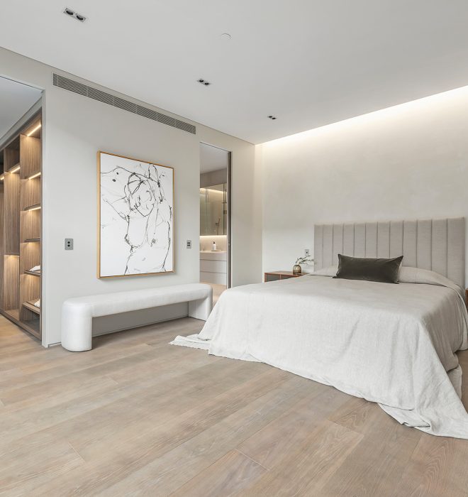 Luxury Toorak Village Apartment